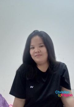 Turn on Images to See Liz's Profile Picture