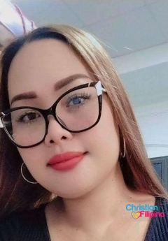 Turn on Images to See Rhiane's Profile Picture