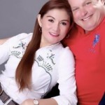Lyn, 44, Philippines Lyn, 44, Philippines